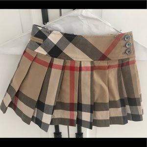 BURBERRY girls skirt